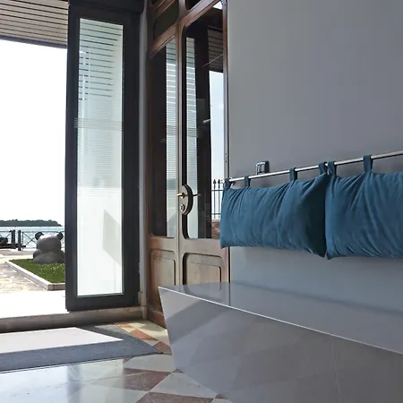 فندق Isola Di San Servolo - Centro