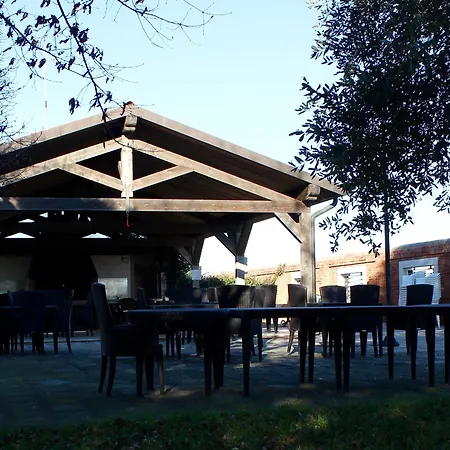 فندق Isola Di San Servolo - Centro 3*