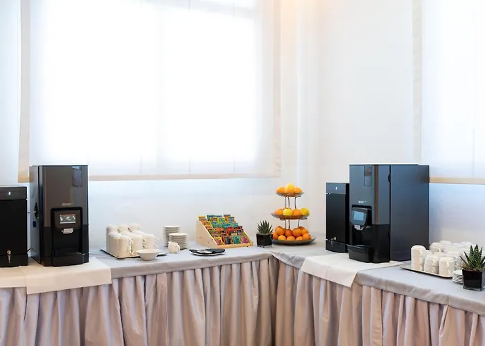 Hotel Isola Di San Servolo - Centro 3*