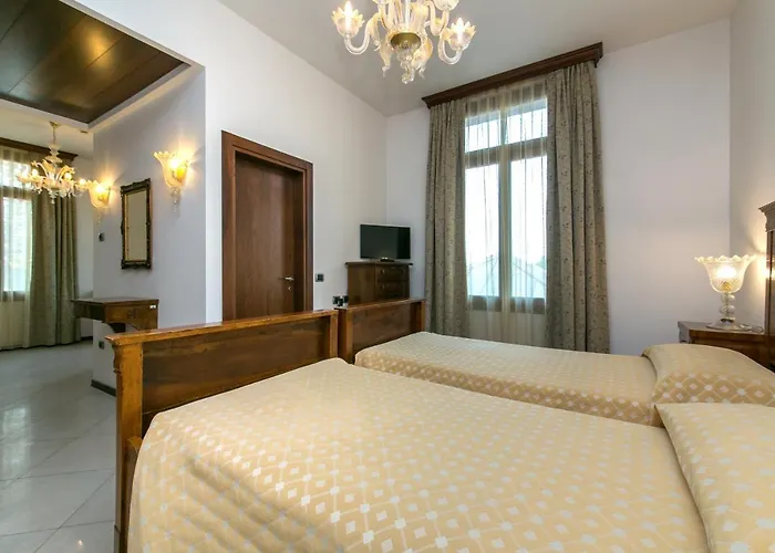 Isola Di San Servolo - Centro Hotel