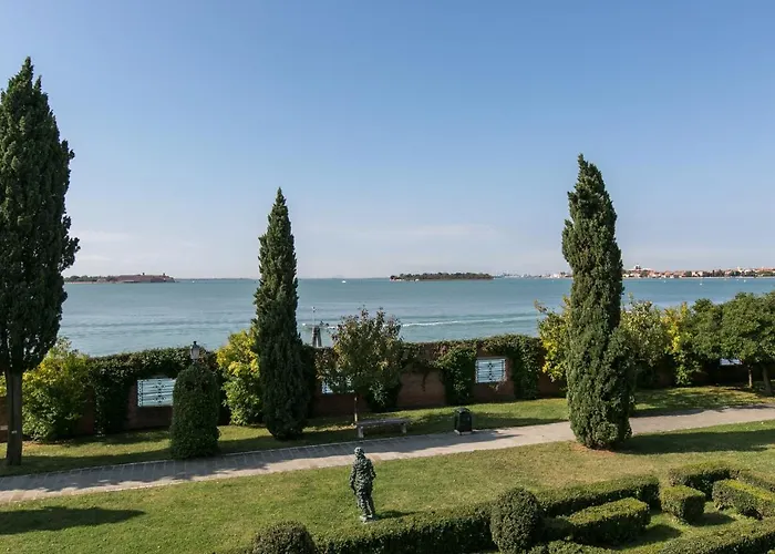 Isola Di San Servolo - Centro