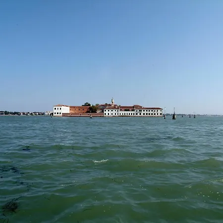 Isola Di San Servolo - Centro Venise